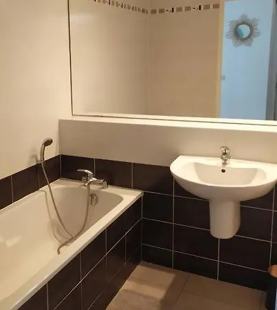 Beau Studio Neuf + Parking Et Velo Gratuit Pérols Buitenkant foto